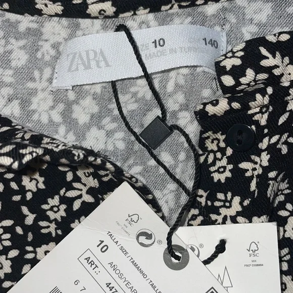 Super cute size 10 Zara girls dress. So cute with doc martens!